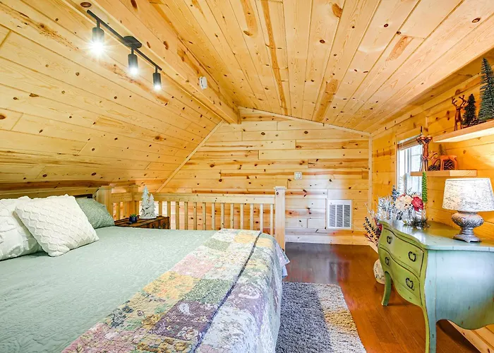 Idyllic Cabin In The Heart Of Hocking Hills