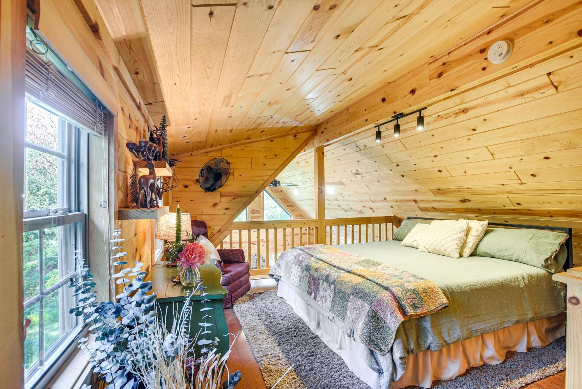 Idyllic In The Heart Of Hocking Hills Holiday home