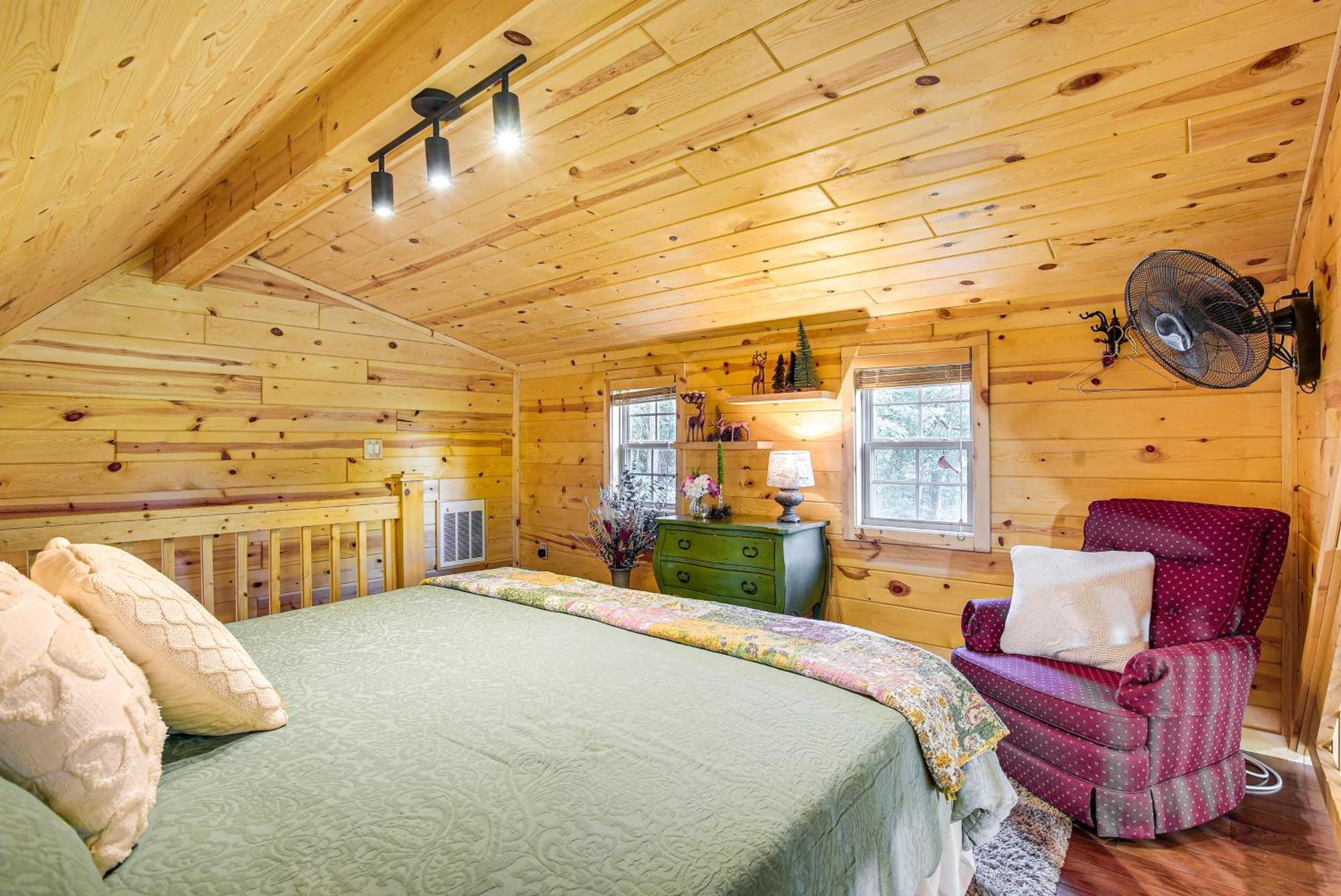 Idyllic In The Heart Of Hocking Hills Holiday home *